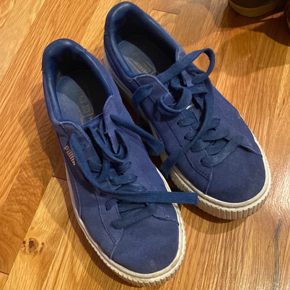 Blue suede Puma sneakers. Size 8. Used / worn.